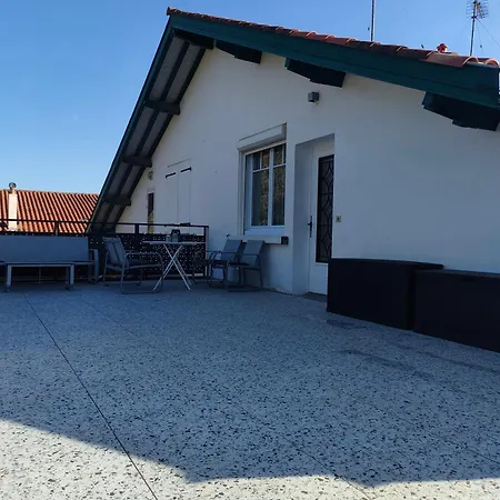 L'ocean Pour Voisin, 3 Etoiles Pour 5 A 6 Pers, Dans Maison, Terrasse 34metres Carres A 1500 M Prázdninový dům Tarnos