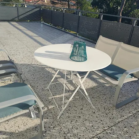 L'ocean Pour Voisin, 3 Etoiles Pour 5 A 6 Pers, Dans Maison, Terrasse 34metres Carres A 1500 M Prázdninový dům Tarnos