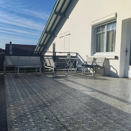 L'ocean Pour Voisin, 3 Etoiles Pour 5 A 6 Pers, Dans Maison, Terrasse 34metres Carres A 1500 M Prázdninový dům