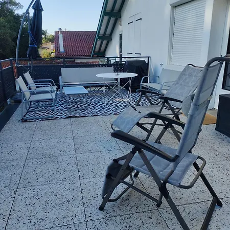 L'ocean Pour Voisin, 3 Etoiles Pour 5 A 6 Pers, Dans Maison, Terrasse 34metres Carres A 1500 M * Tarnos